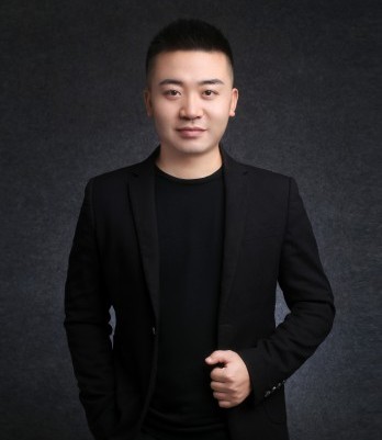 資深設計師-陳柏安